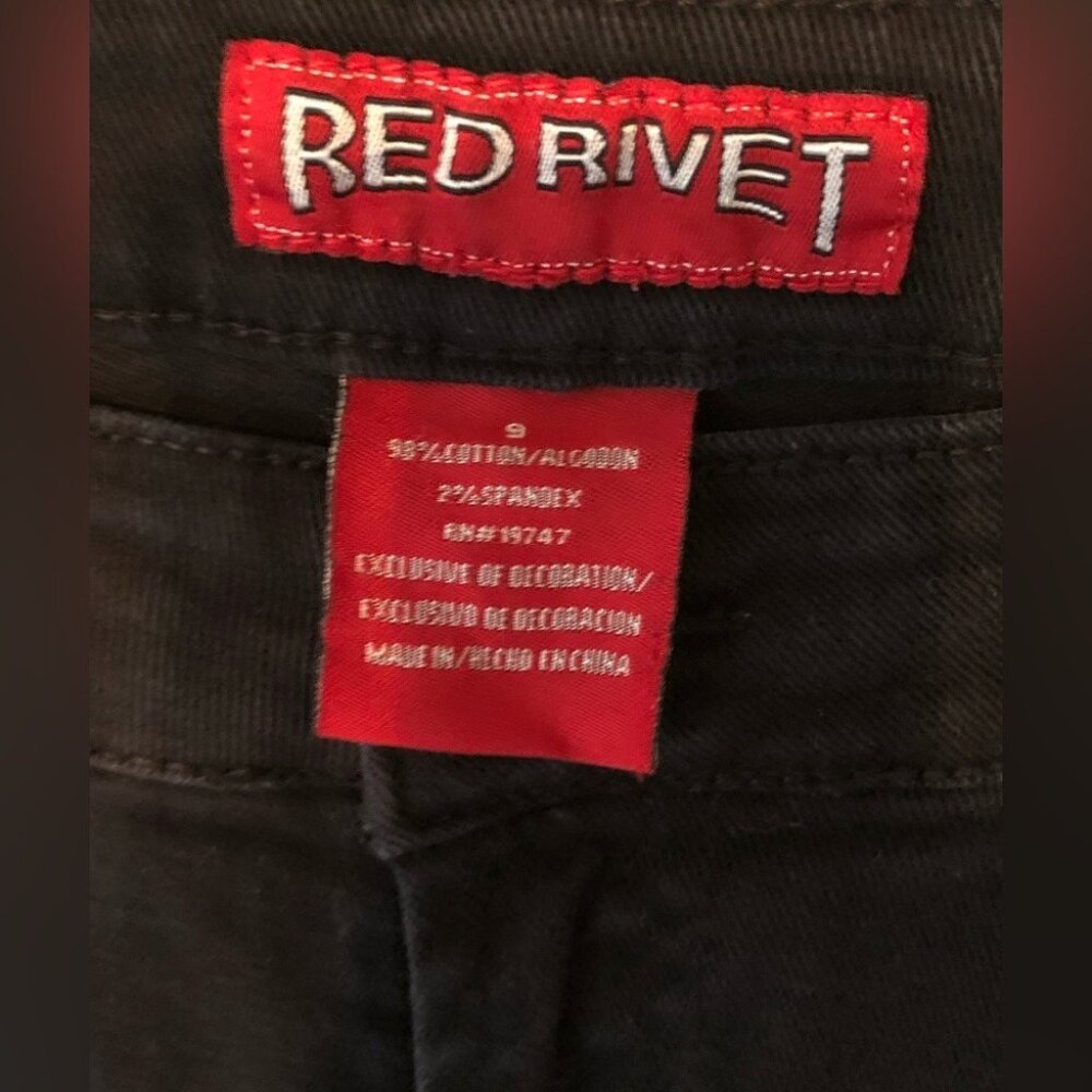 Red Rivet Black Skinny Jeans - Picture 3 of 7